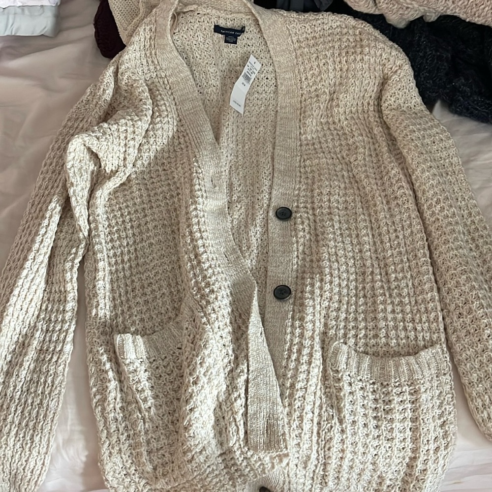 American eagle cardigan